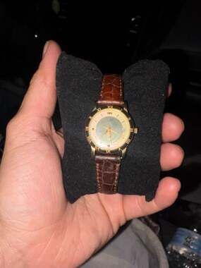 Vintage Citizen Quartz Women's Watch with Gold Roman Numeral Bezel and Brown Lea